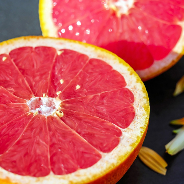 grapefruit essential oil
