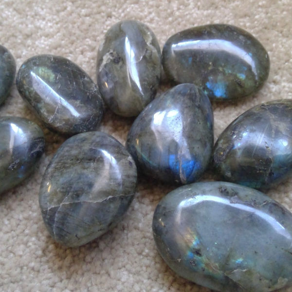 labradorite 1.5oz
